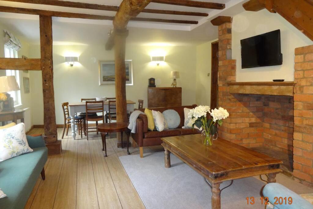 Lovely Old Cottage Stratford-upon-Avon Luaran gambar